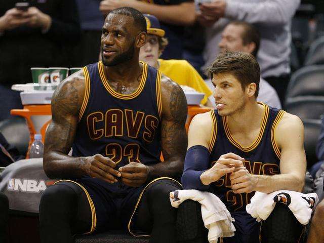  切尔西零封布莱顿，詹姆斯连续三场助攻  